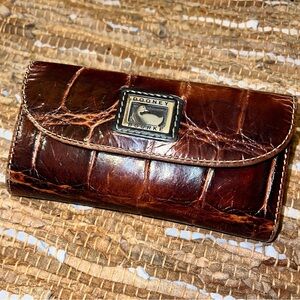 Dooney & Bourke Leather Wallet